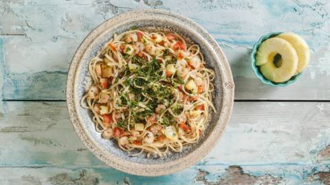 Shrimp with linguini pasta